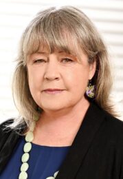 Noni Hazlehurst