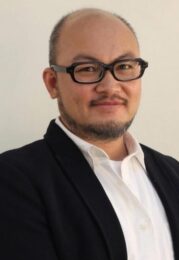 劉亮佐