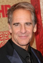 Scott Bakula