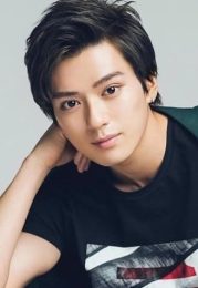 新田真剣佑